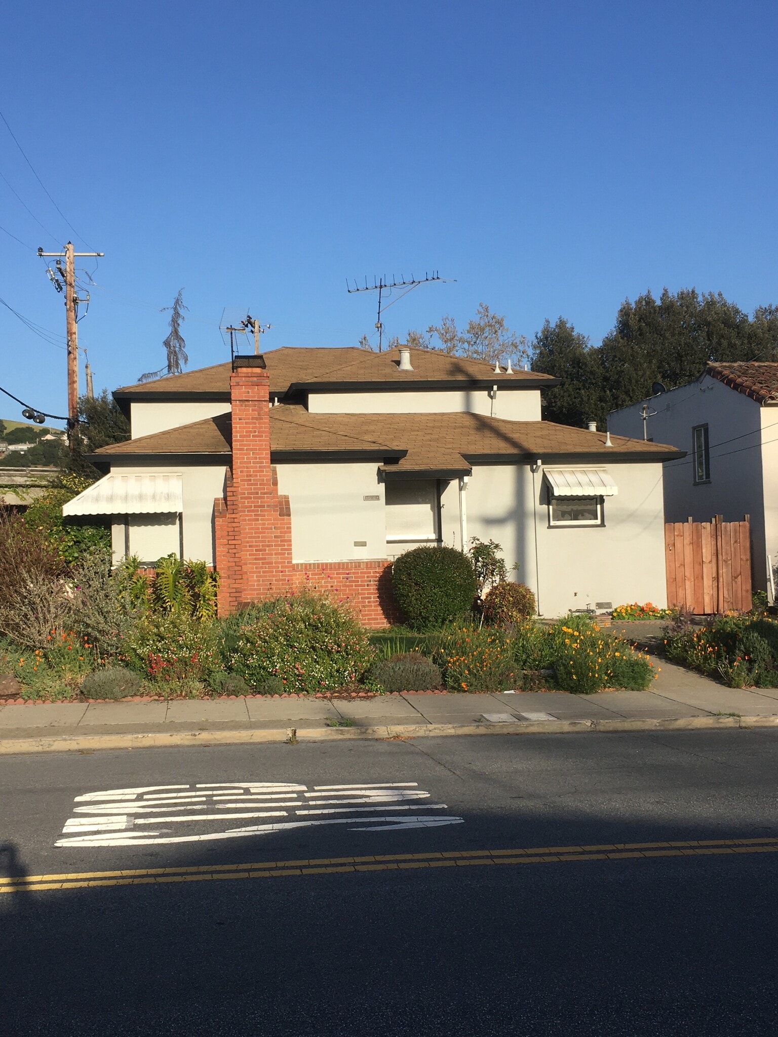 Building Photo - 500 Fortuna Ave