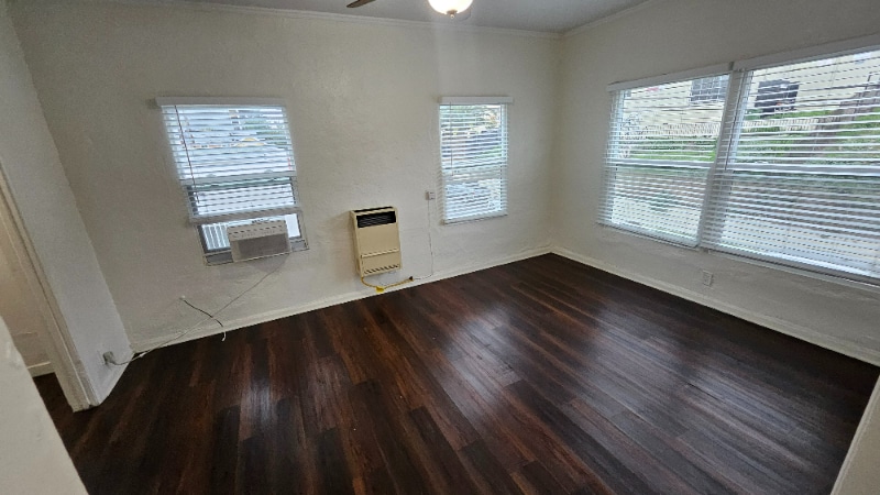 Building Photo - 1216 W Court St