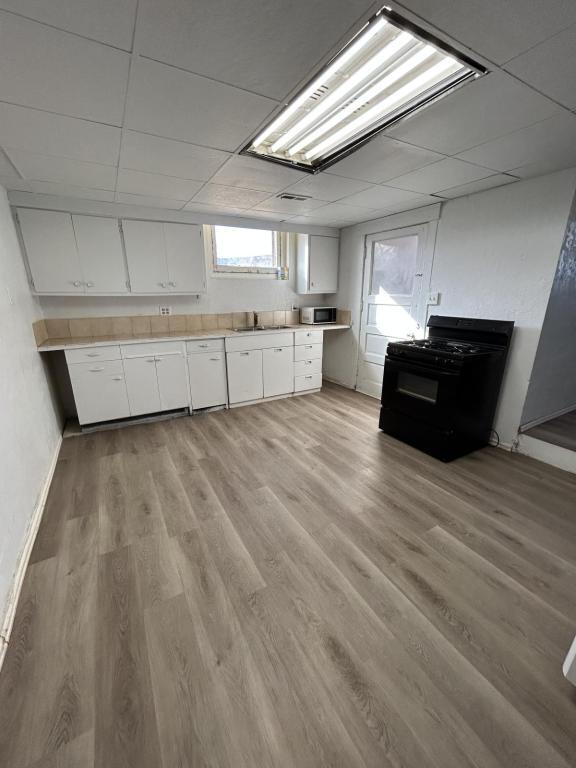 Building Photo - 1480 Wilmont Rd