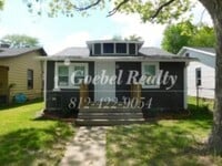 Building Photo - Newly Renovated 3 bedroom 2 bath home!