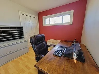 Building Photo - 18311 Norwich St