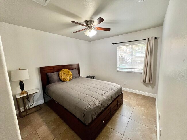 Building Photo - 82222 Pinyon Ave