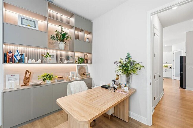 Building Photo - 16312 Volterra Point