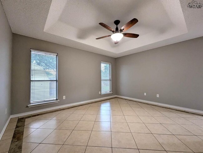 Building Photo - 5509 Long Leaf Dr