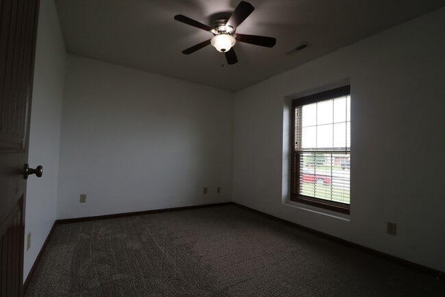 Building Photo - 1514 Paige Ct