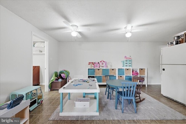 Building Photo - 8414 Danford Ct