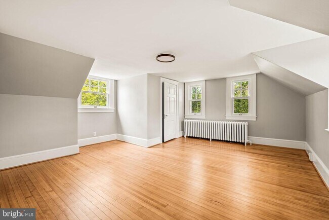 Building Photo - 3408 Wessynton Way