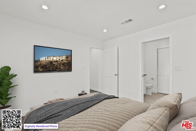 Building Photo - 519 N Martel Ave