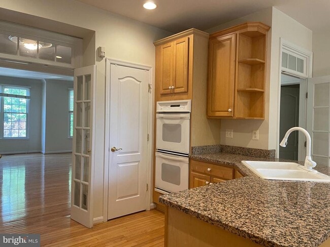 Building Photo - 6130 Stonehenge Pl
