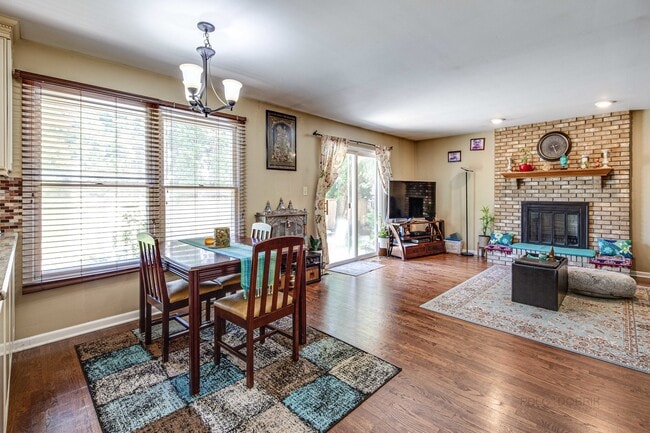 Building Photo - 2238 Gleneagles Dr