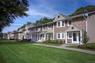 Building Photo - 305 Tudor Ln