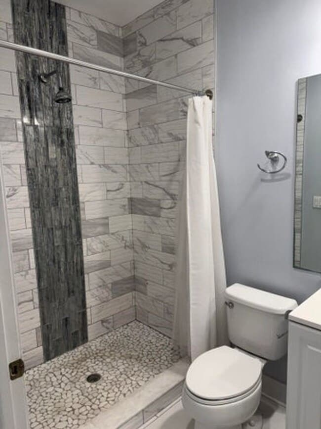 Building Photo - 1241 Vía De Fossi