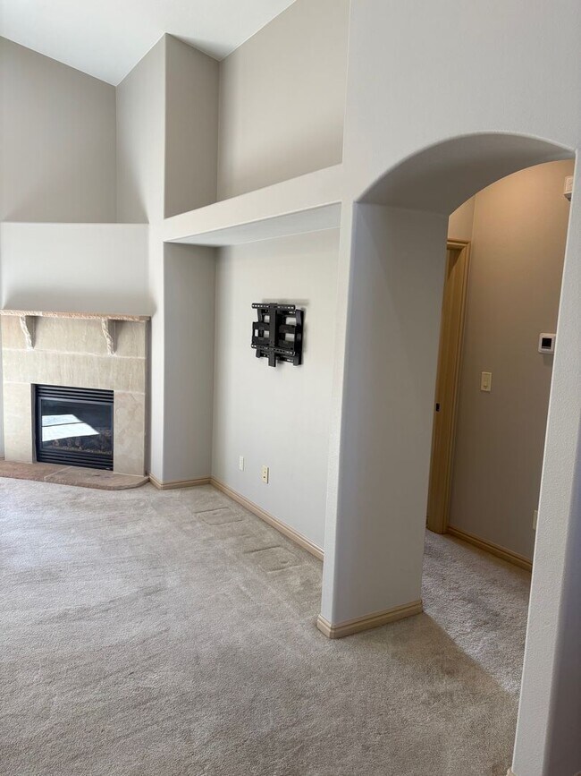 Building Photo - St. George Oasis