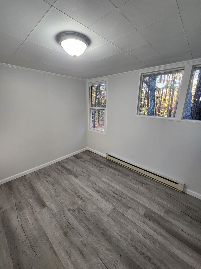 Building Photo - Chapel Hill / 2BR House off Homestead AVAILABLE NOW