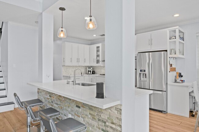Building Photo - 22406 Kendall Shay Ct