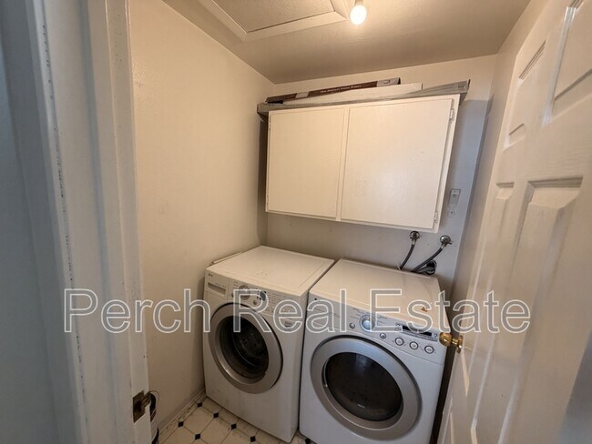 Building Photo - 14424 E Colorado Dr