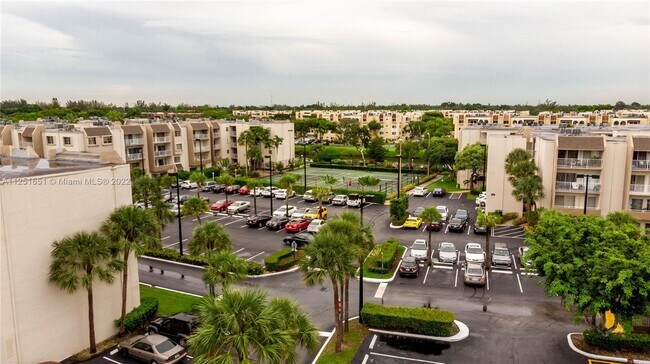 Building Photo - 7775 SW 86th St