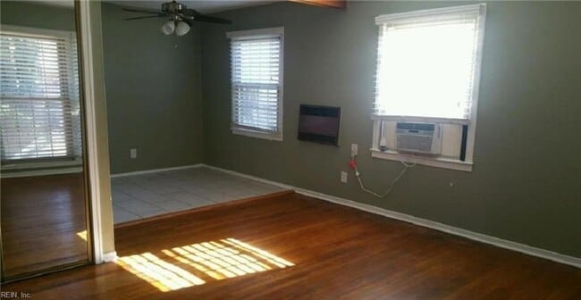 Building Photo - 7108 Chryslon Ln