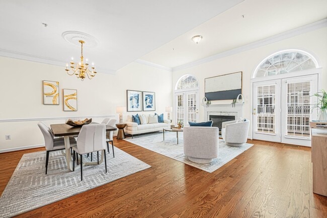 Building Photo - 631 Gatestone St