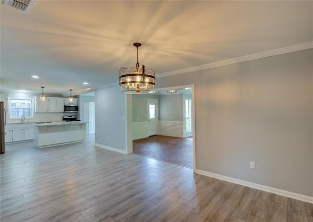 Building Photo - 1330 E Washington St