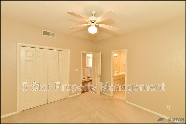 Building Photo - 6598 Eagle Ridge Dr