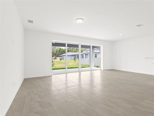 Building Photo - 11234 Sycamore Glen Loop
