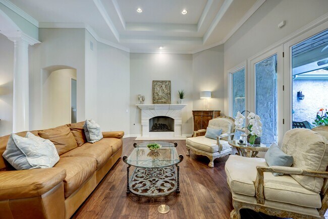 Building Photo - 102 Wood Trail