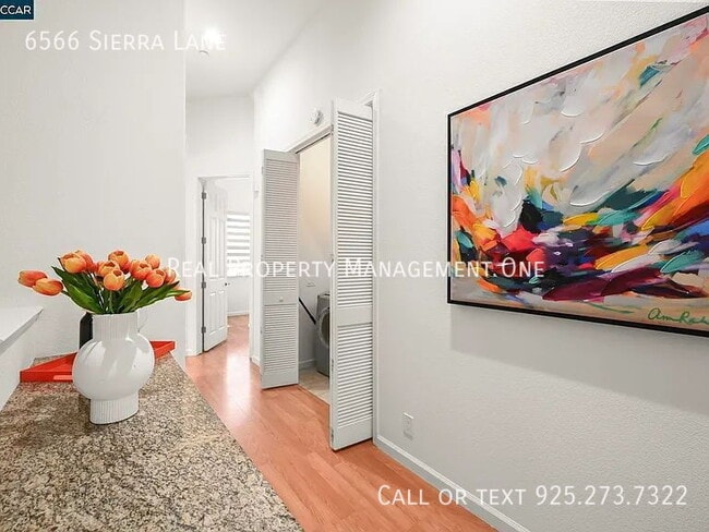 Building Photo - 6566 Sierra Ln