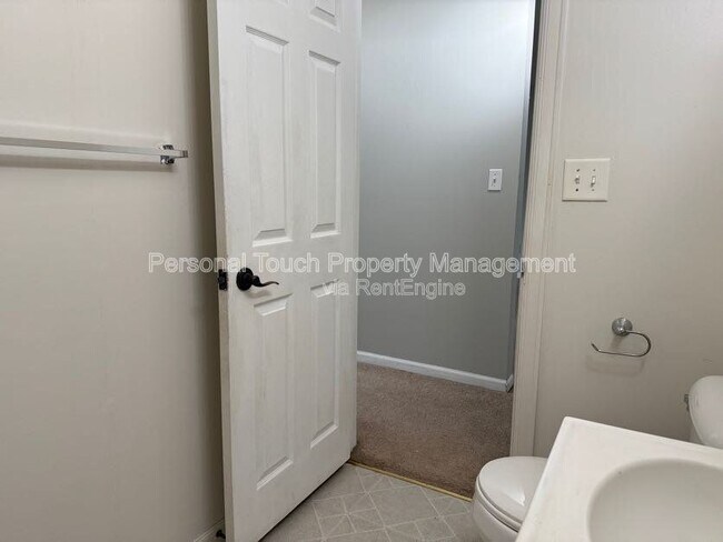 Building Photo - 1828 14th St S