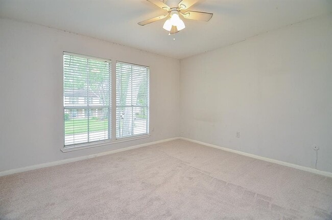 Building Photo - 14106 Locke Ln