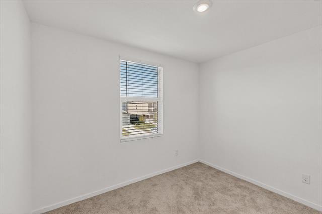 Building Photo - 918 Grebe Dr