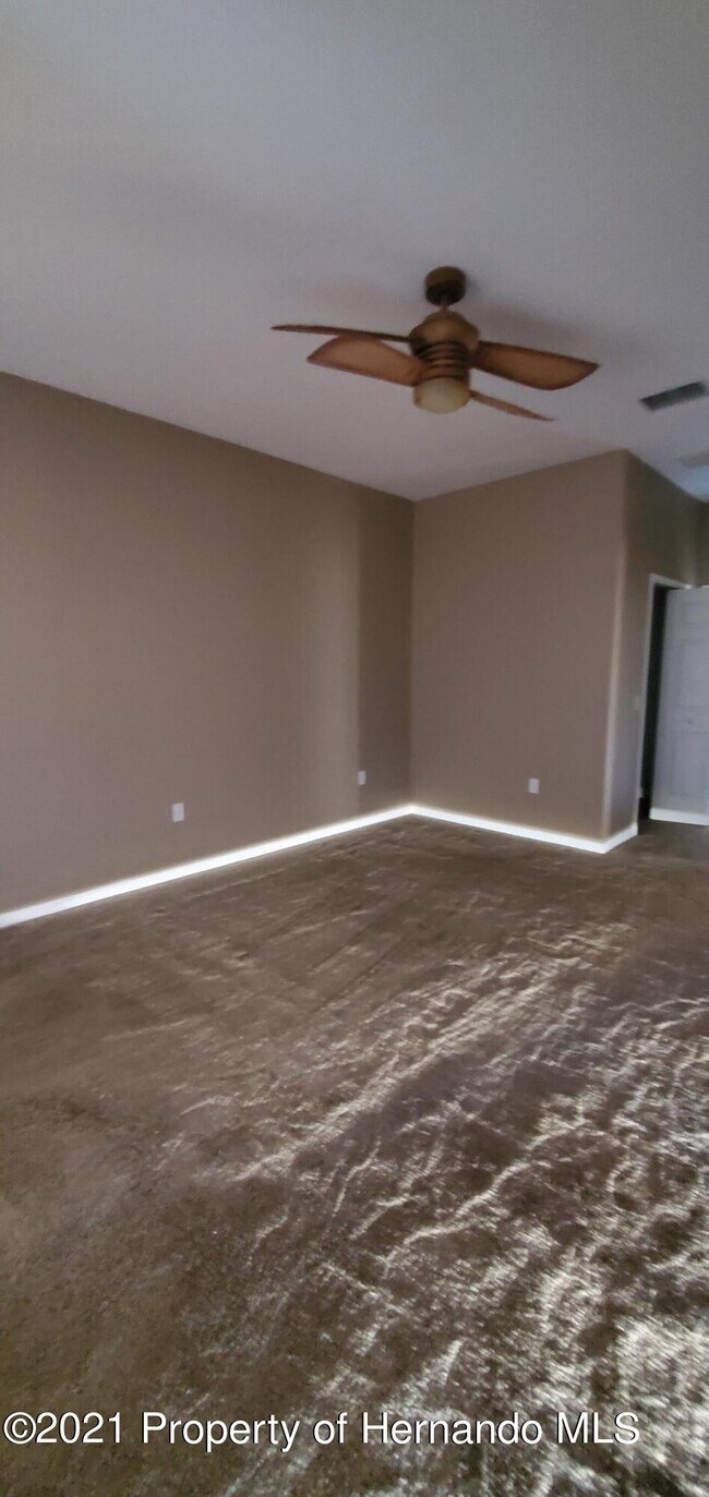 Building Photo - 15708 Durango Cir