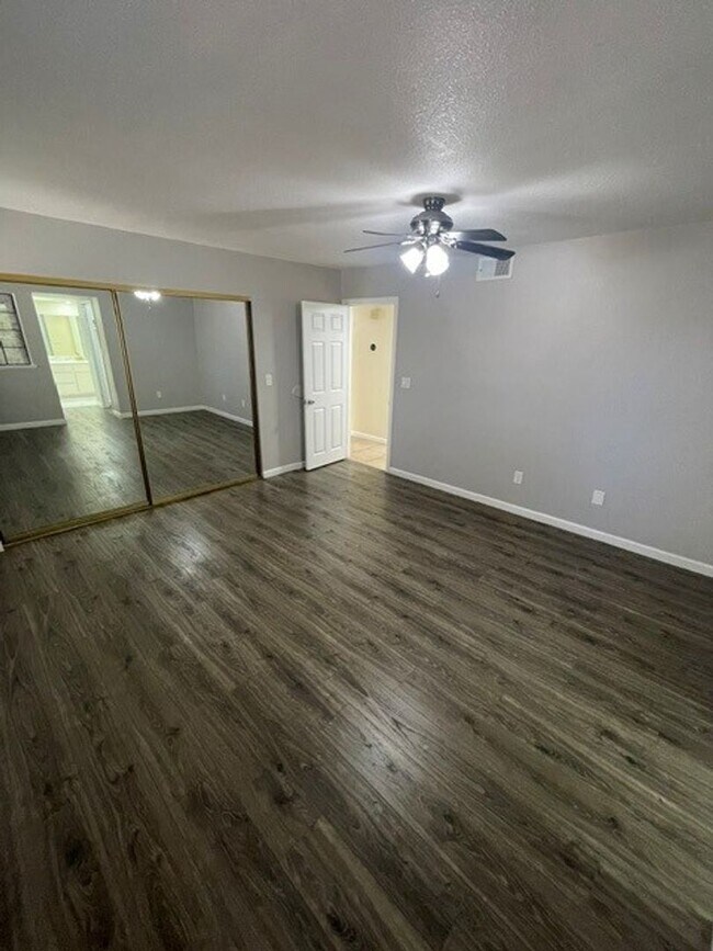 Building Photo - 4720 O'Bannon Dr