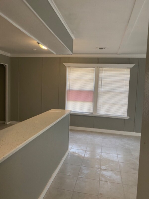 Building Photo - 146 Bernice Dr