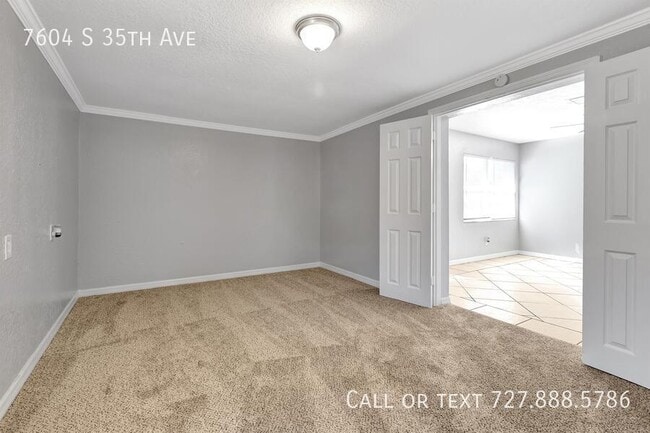 Building Photo - 7604 S 35th Ave