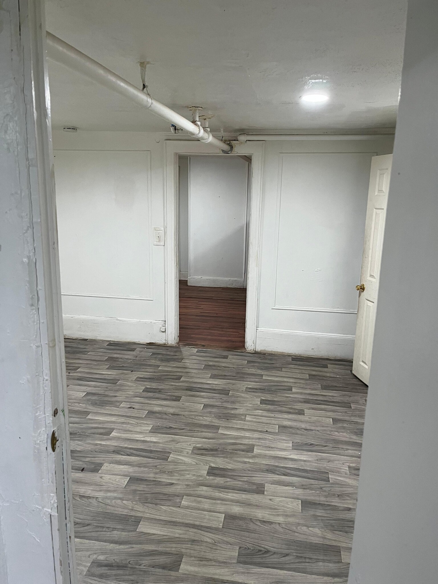 Building Photo - 654 Commonwealth Ave