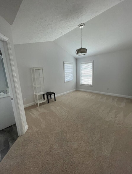 room - 1768 W Countryside Ln