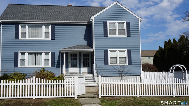 Building Photo - 228 Jennings Rd