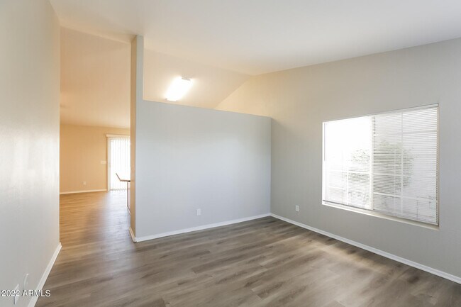 Building Photo - 2839 W Chanute Pass