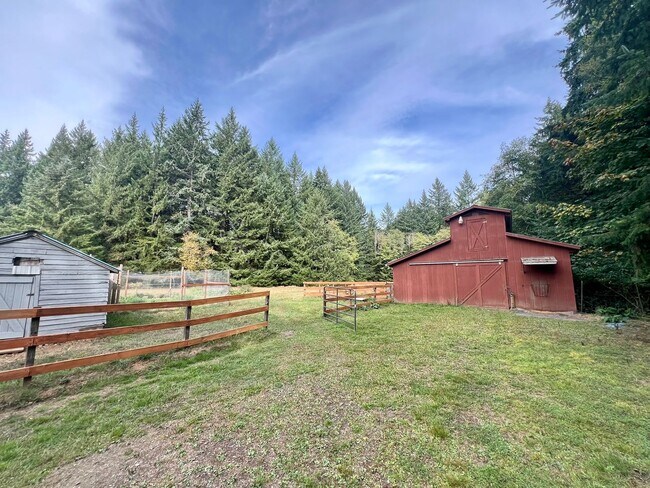Building Photo - Updated 1920 Farmhouse - Many Special Feat...