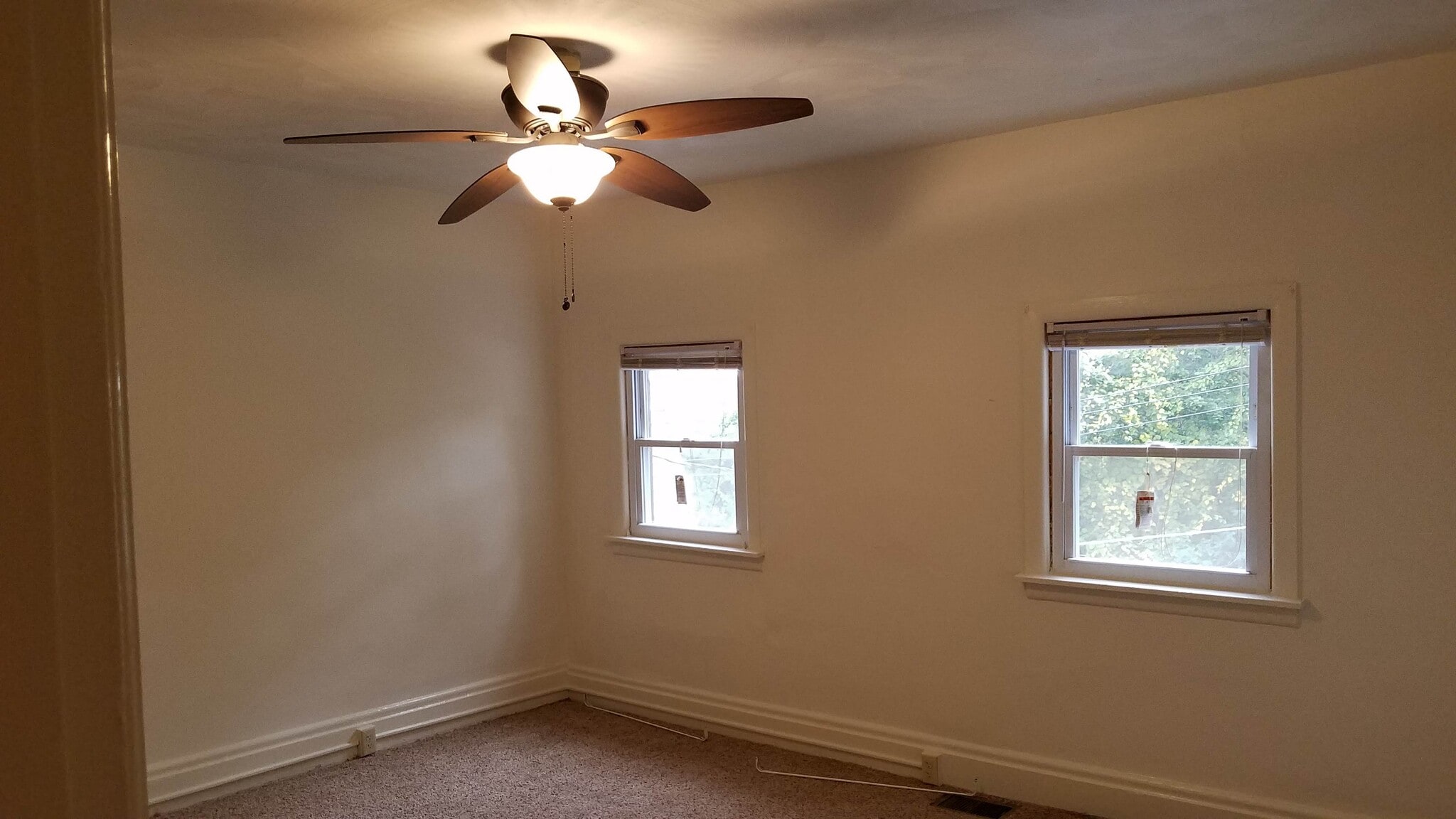 Bedroom - 1937 Meadville St