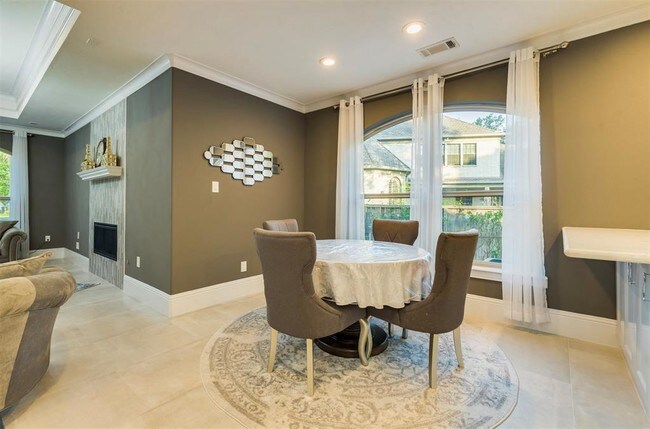 Building Photo - 702 Windbreak Trail