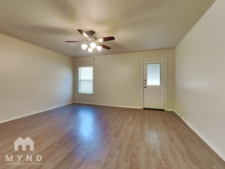 Building Photo - 21002 Twining Rose Ln