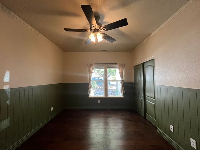 Building Photo - 1217 Echo Ct