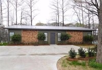 Building Photo - 2 Bedroom, 2 Bath located in prime location on the Bayou!