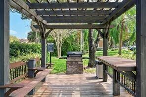 Building Photo - 8721 Wiles Rd