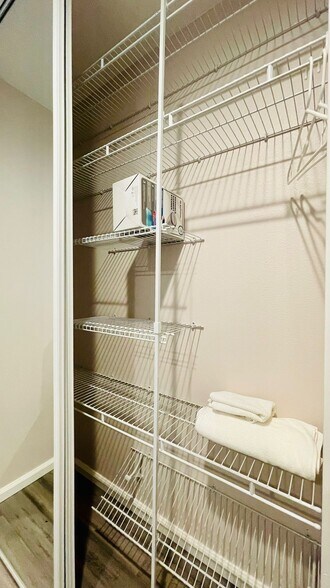 Full size closet in master bedroom - 1051 Columbus Dr
