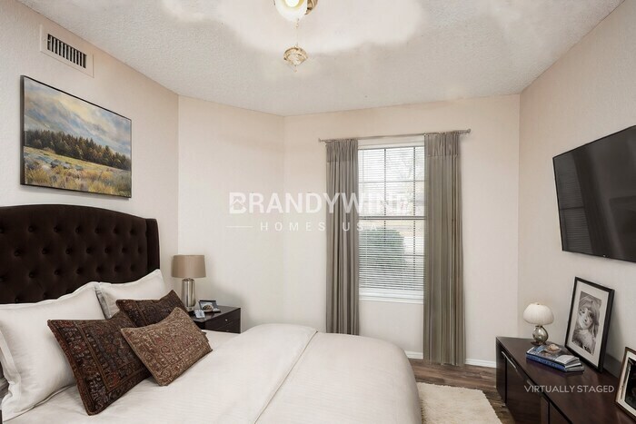 Building Photo - 926 Gable Ave