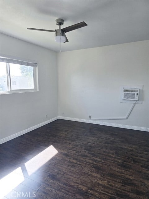 Building Photo - 1007 S Tamarack Dr