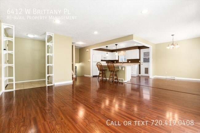Building Photo - 6412 W Brittany Pl
